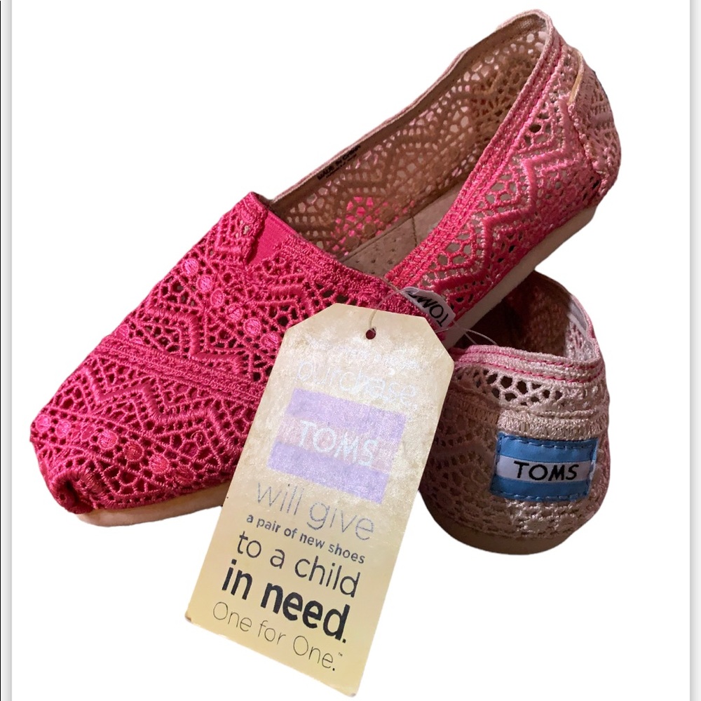 NWT Toms Pink Ombre Embroidered Shoes size 5
